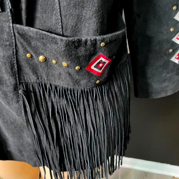 🤠Vintage Suede Western Jacket w/ Fringe🤠 - Picture 4 of 14